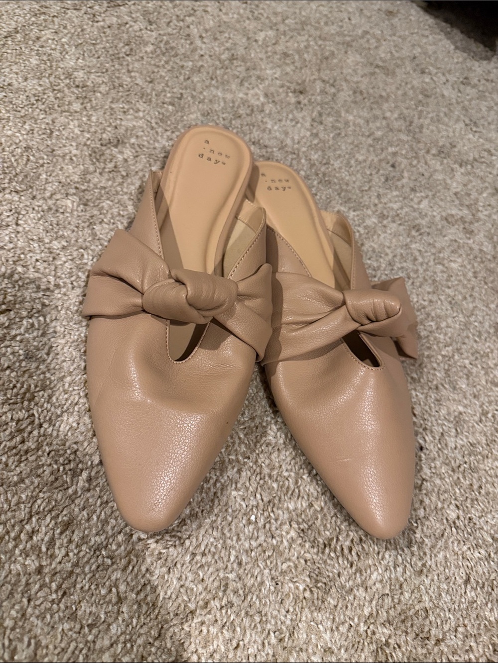 a new day Knot-Front Nude Leather Pointed Mules